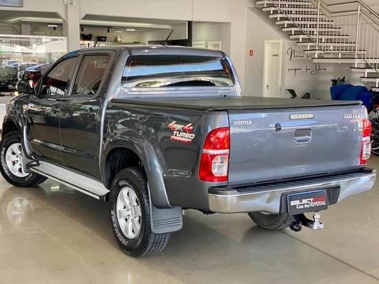 TOYOTA-HILUX-3.0 SRV 4X4 CD 16V TURBO INTERCOOLER DIESEL 4P AUTOMÁTICO TOYOTA-HILUX-2014