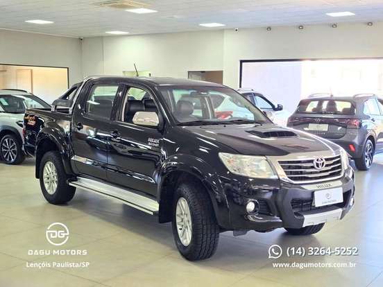TOYOTA-HILUX-3.0 SRV TOP 4X4 CD 16V TURBO INTERCOOLER DIESEL 4P AUTOMÁTICO TOYOTA-HILUX-2013