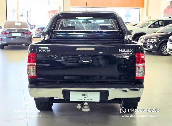 TOYOTA-HILUX-2013