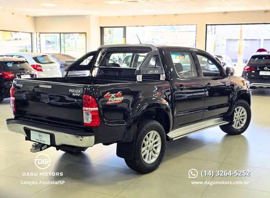 TOYOTA-HILUX-2013