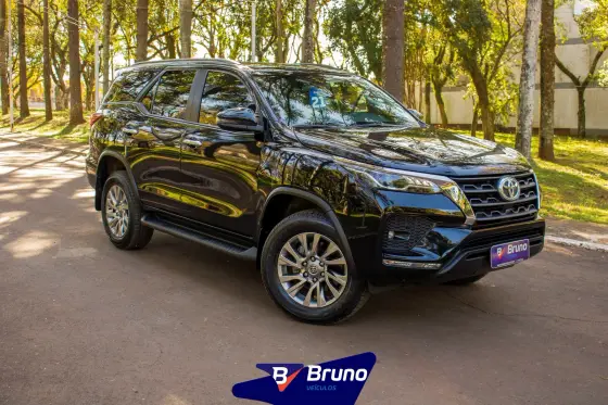 TOYOTA HILUX SW4 2.7 VVT-i FLEX SRV 7L 4X2 AUTOMÁTICO
