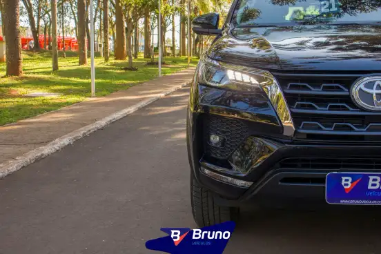 TOYOTA-HILUX SW4-2021