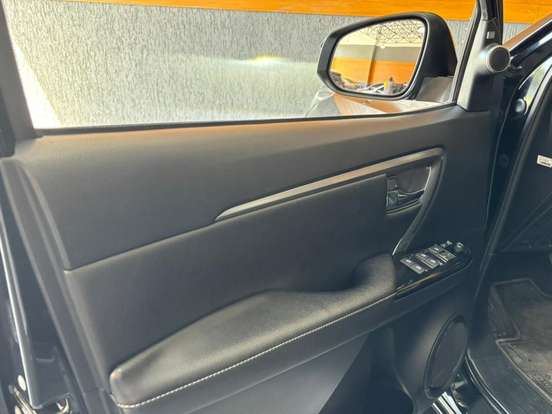 TOYOTA-HILUX SW4-2021