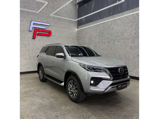 TOYOTA-HILUX SW4-2021