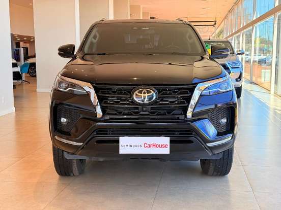 TOYOTA-HILUX SW4-2022