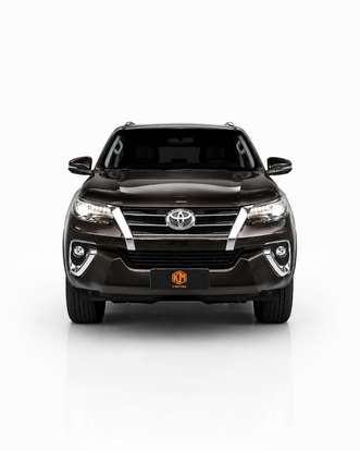 TOYOTA-HILUX SW4-2.8 SRX 4X4 7 LUGARES 16V TURBO INTERCOOLER DIESEL 4P AUTOMÁTICO TOYOTA-HILUX SW4-2019