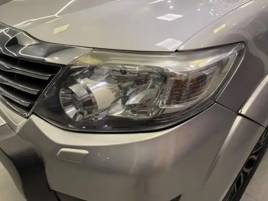 TOYOTA-HILUX SW4-2013