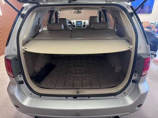 TOYOTA-HILUX SW4-2008