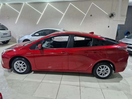 TOYOTA-PRIUS-1.8 16V HÍBRIDO 4P AUTOMÁTICO TOYOTA-PRIUS-2017