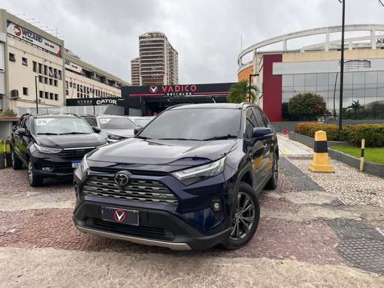 TOYOTA-RAV4-2025