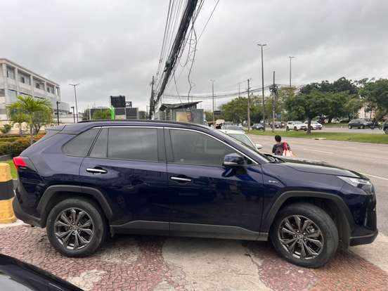 TOYOTA-RAV4-2025