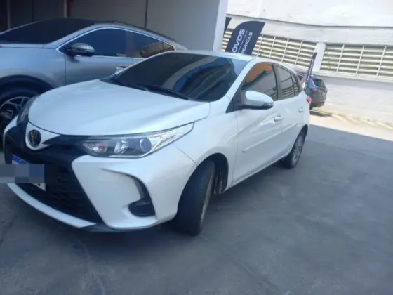 TOYOTA YARIS 1.5 16V FLEX SEDAN XS MULTIDRIVE