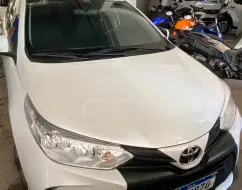 TOYOTA YARIS 1.5 16V FLEX XL MULTIDRIVE TOYOTA YARIS 1.5 16V FLEX XL MULTIDRIVE
