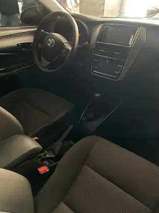 TOYOTA-YARIS-2024