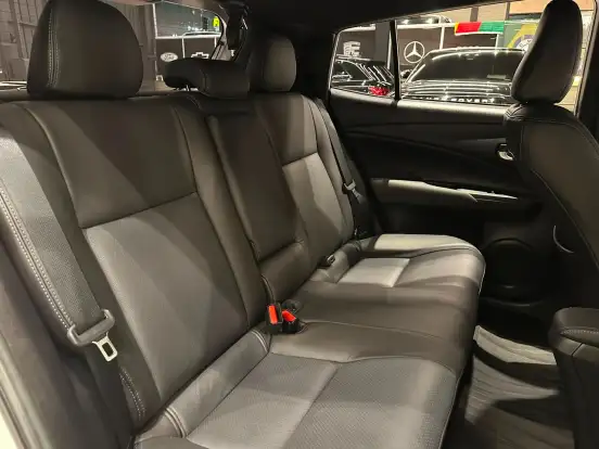 TOYOTA-YARIS-2022