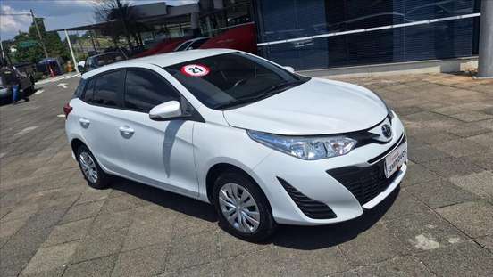 TOYOTA-YARIS-1.3 16V FLEX XL LIVE MULTIDRIVE TOYOTA-YARIS-2021