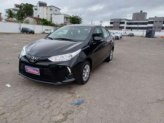 TOYOTA-YARIS-2024