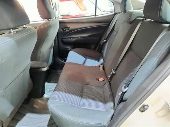 TOYOTA-YARIS-2019