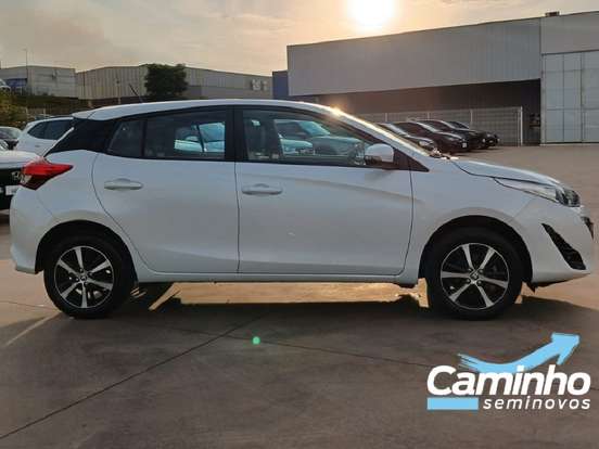 TOYOTA-YARIS-1.5 16V FLEX SEDAN XLS CONNECT MULTIDRIVE TOYOTA-YARIS-2021