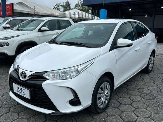 TOYOTA-YARIS-1.5 16V FLEX SEDAN XLS MULTIDRIVE TOYOTA-YARIS-2024
