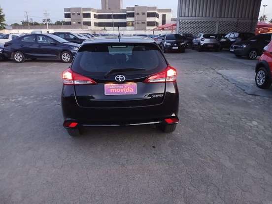 TOYOTA-YARIS-2024