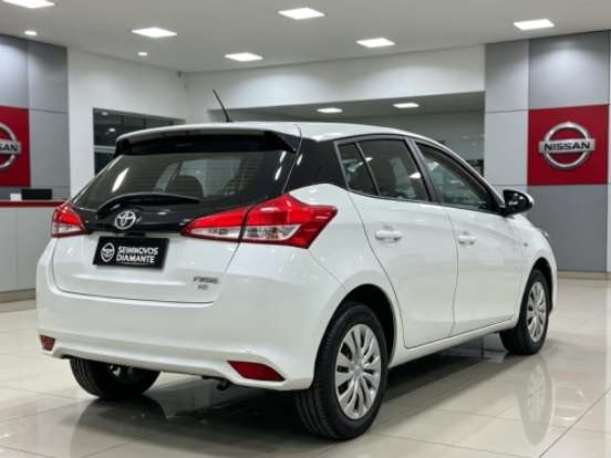 TOYOTA-YARIS-1.5 16V FLEX XL MULTIDRIVE TOYOTA-YARIS-2022