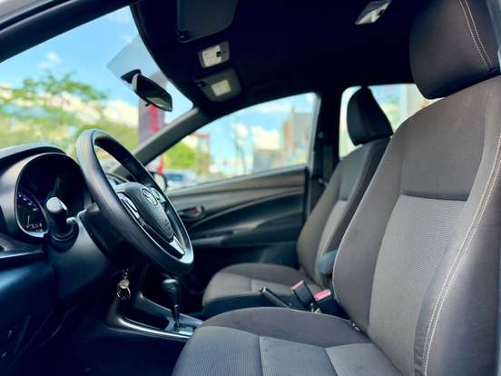 TOYOTA-YARIS-2024