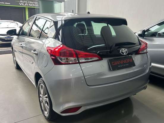 TOYOTA-YARIS-1.5 16V FLEX XL PLUS CONNECT MULTIDRIVE TOYOTA-YARIS-2020