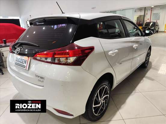 TOYOTA-YARIS-1.5 16V FLEX XLS CONNECT MULTIDRIVE TOYOTA-YARIS-2022