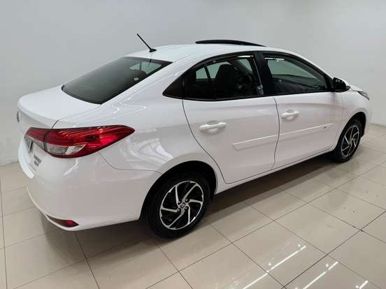 TOYOTA-YARIS-1.5 16V FLEX XLS MULTIDRIVE TOYOTA-YARIS-2023
