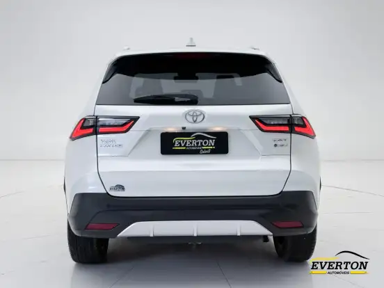 TOYOTA-YARIS CROSS-2026