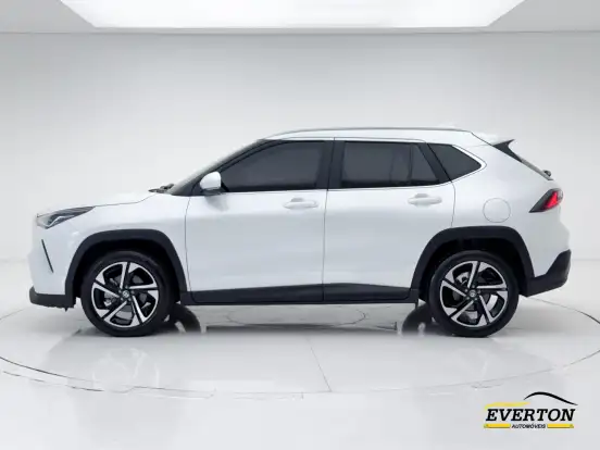 TOYOTA-YARIS CROSS-2026