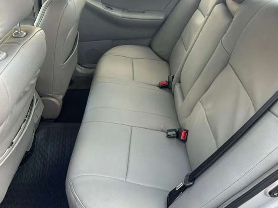 TOYOTA-COROLLA-1.8 SE-G 16V GASOLINA 4P AUTOMÁTICO TOYOTA-COROLLA-2003