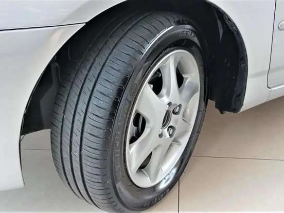 TOYOTA-COROLLA-1.8 SE-G 16V GASOLINA 4P AUTOMÁTICO TOYOTA-COROLLA-2003