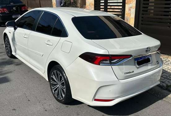 TOYOTA-COROLLA-2020
