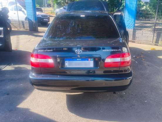 TOYOTA-COROLLA-1.8 XEI 16V GASOLINA 4P AUTOMÁTICO TOYOTA-COROLLA-2001