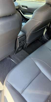 TOYOTA-COROLLA-2023