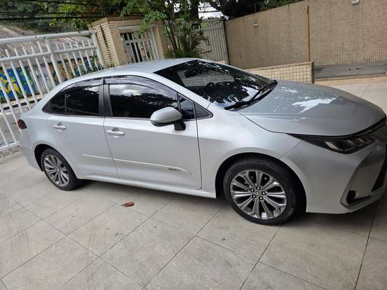 TOYOTA-COROLLA-2021