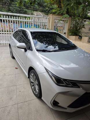 TOYOTA-COROLLA-2021