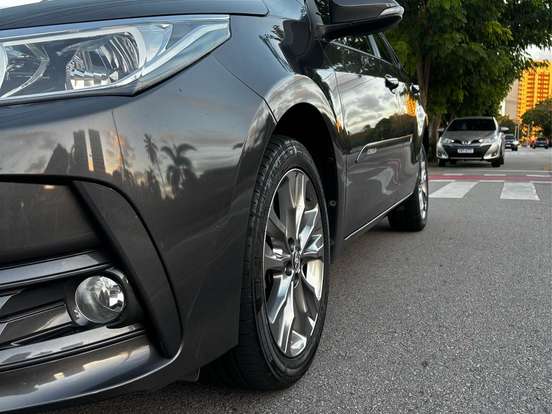 TOYOTA-COROLLA-2.0 XEI 16V FLEX 4P AUTOMÁTICO TOYOTA-COROLLA-2018