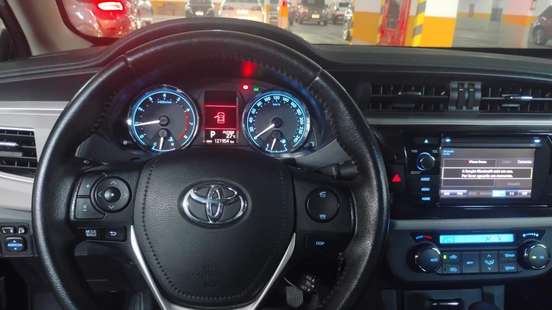 TOYOTA-COROLLA-2017