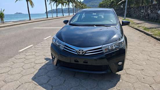 TOYOTA-COROLLA-2017