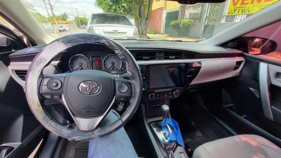 TOYOTA-COROLLA-2014