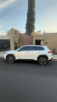 TOYOTA-COROLLA CROSS-2021