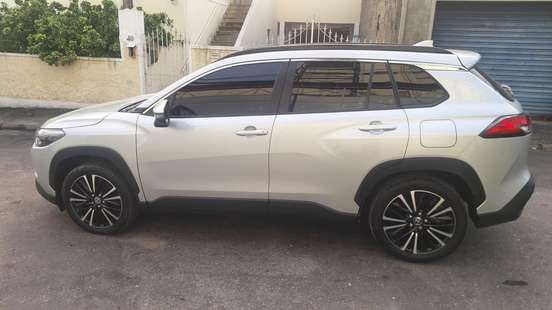 TOYOTA-COROLLA CROSS-2025