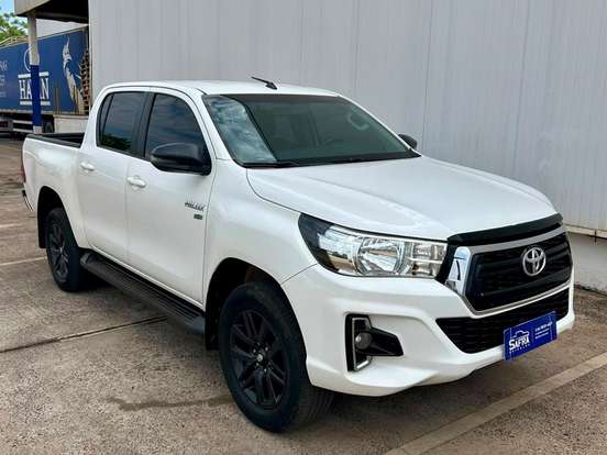 TOYOTA-HILUX-2.7 SR 4X2 CD 16V FLEX 4P AUTOMÁTICO TOYOTA-HILUX-2018