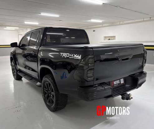 TOYOTA-HILUX-2019