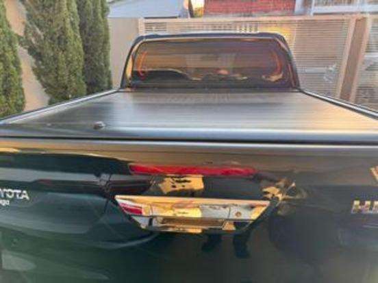 TOYOTA-HILUX-2022
