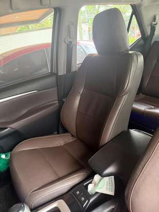 TOYOTA-HILUX SW4-2017