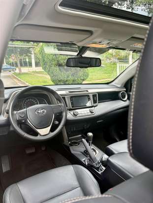TOYOTA-RAV4-2015